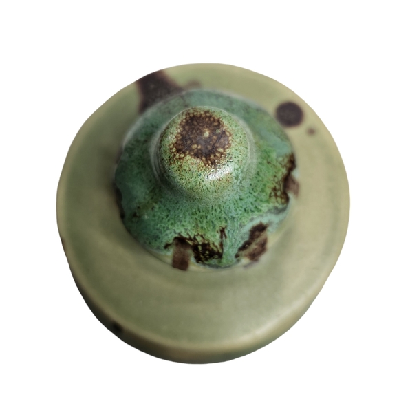 Hand Thrown Studio Art Pottery JAR With Lid Artist Signed 7" with Lid Earth Tone - Picture 8 of 8
